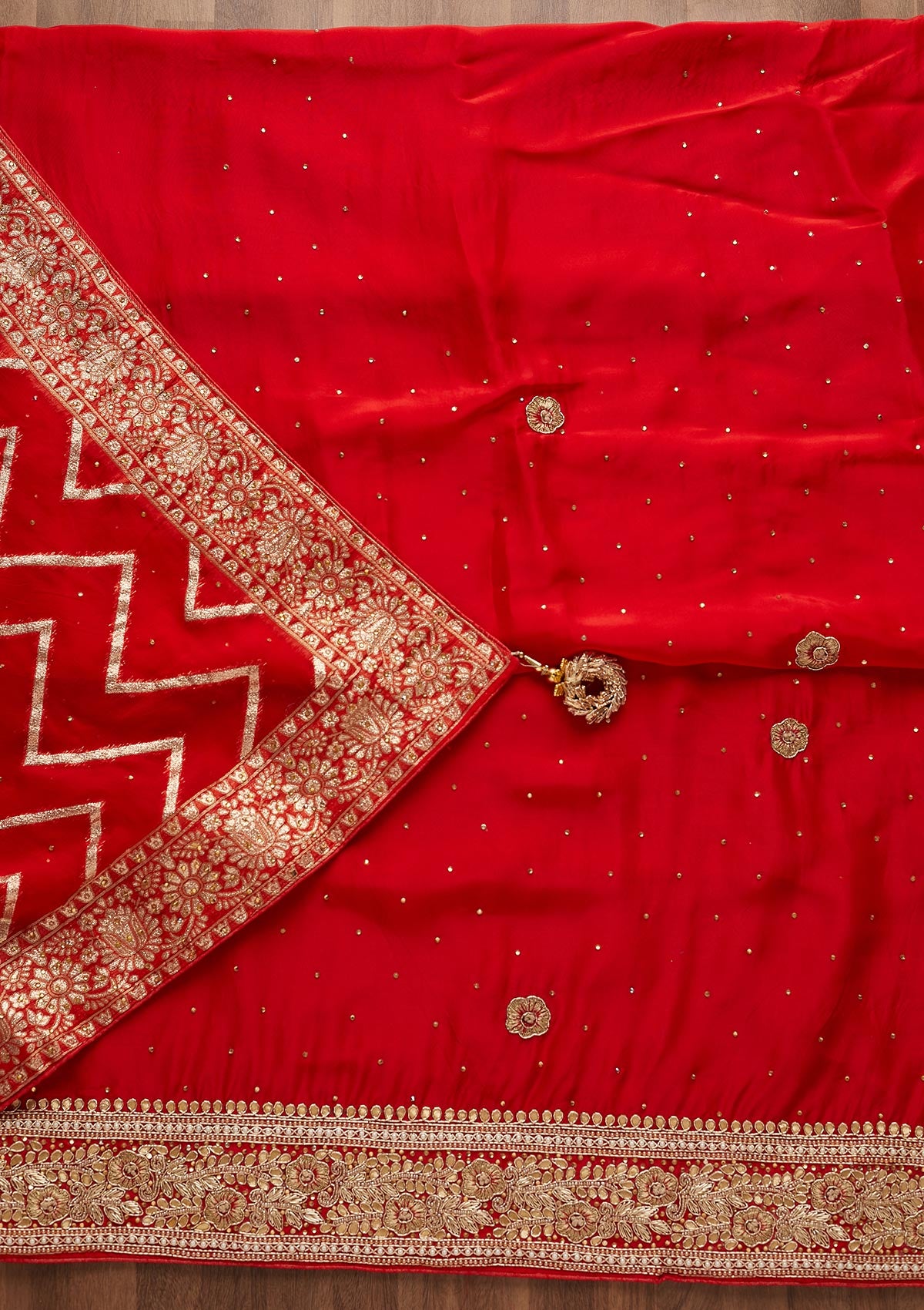 Red Gotapatti Semi Crepe Unstitched Salwar Suit-Koskii